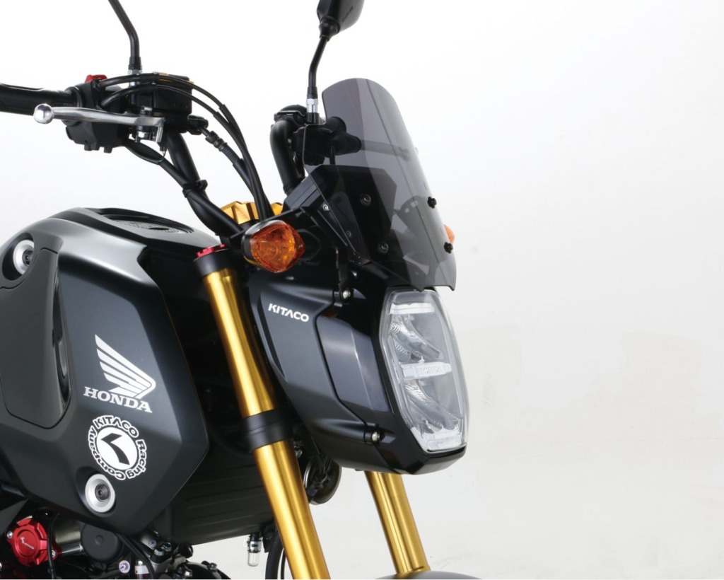 キタコ】グロムのカスタムパーツにエアロバイザーとサイドカバーが登場！ | 【MotoMegane】バイク・オートバイの情報ならパークアップ