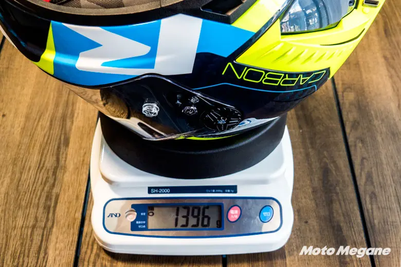 お値段以上！カーボンレーシングフルフェイス LS2『THUNDER C GP