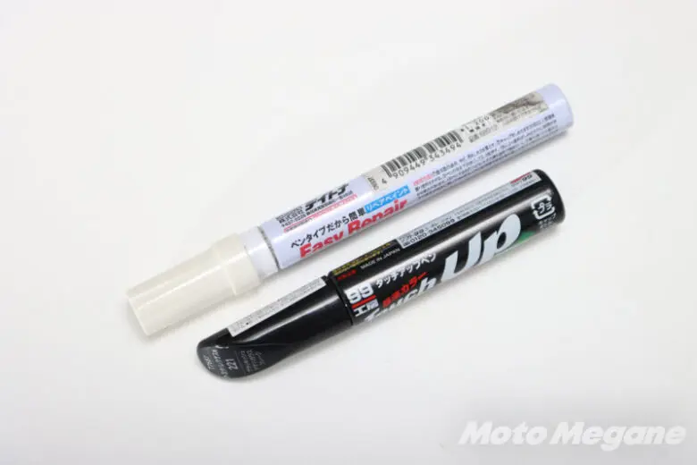 バイクのタンクの傷が消えた 上手なタッチアップペイントの使い方を解説 Motomegane モトメガネ