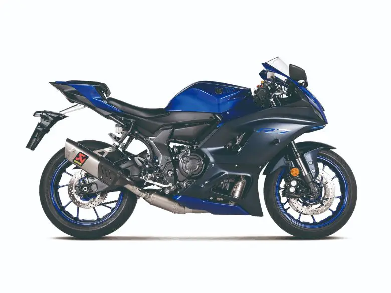 AKRAPOVICから車検対応の現行ヤマハYZF-R7用フルエキ登場