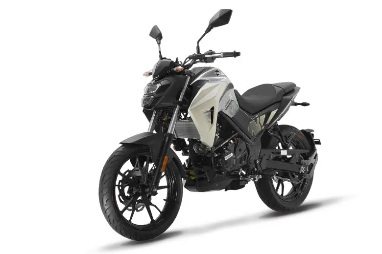 SYM バイク SYM】ネイキッドスポーツバイク「NHX125/200」に新色登場