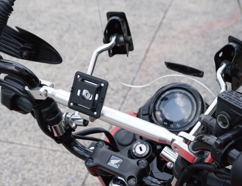 RR970 P.A.S.マウントホルダー(別売)併用例