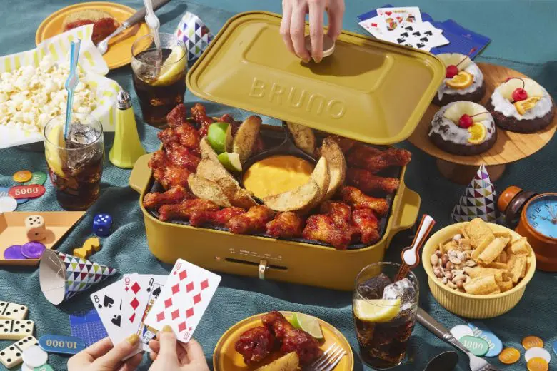 【箱付/極美品】10周年限定 BRUNO コンパクトホットプレート マスタード BRUNO定番コンパクトホットプレートにブランド10周年記念カラー登場