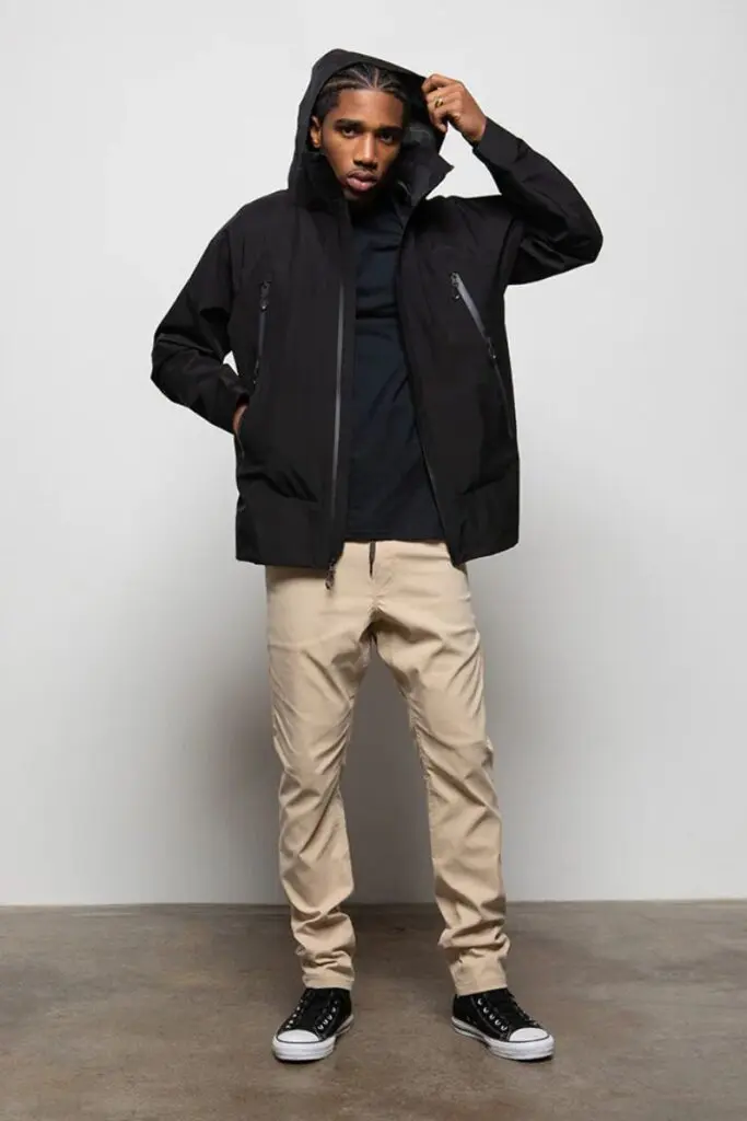 バイク乗りも注目！スノボウェアで培った技術を投入した快適性・運動性