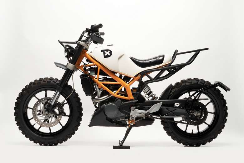 Deus Ex Machina Beluga XM (KTM DUKE200)