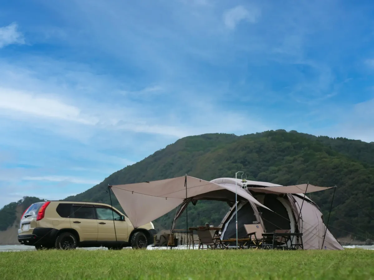 ラーテルワークス タープ＋2ルーム一体型テント「ガーネル」の抽選販売