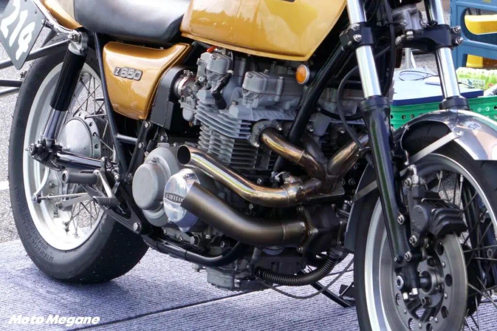 元祖ザッパーのZ650をターボ化！ R32スカイラインのパーツを加工したり