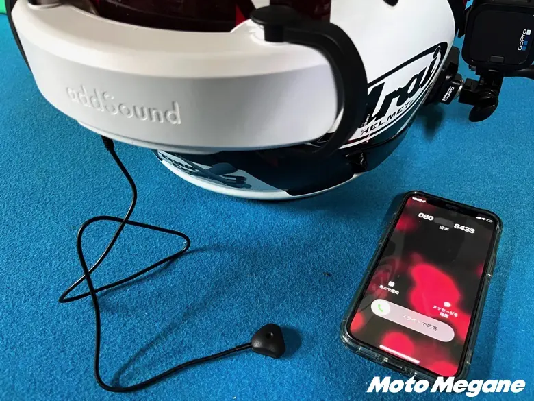 売り切れ続出のヘルメットスピーカー！？「addSound」の取り付けと