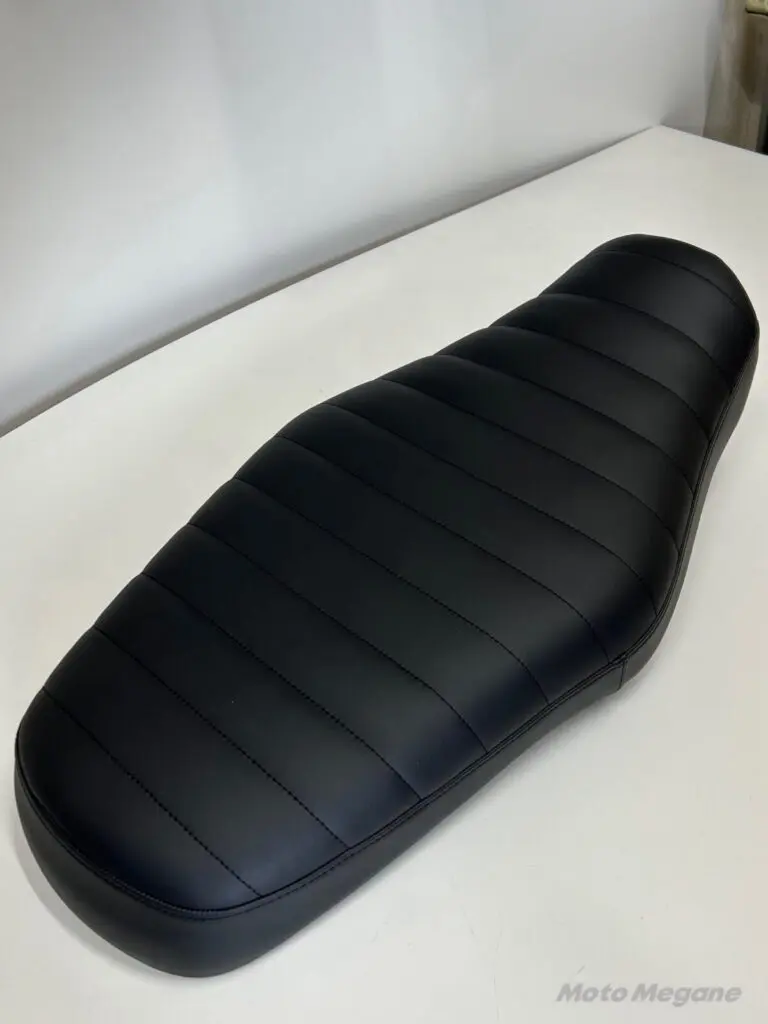 GB350 シート タックロールシート バイクシート神戸 純正シート HONDA