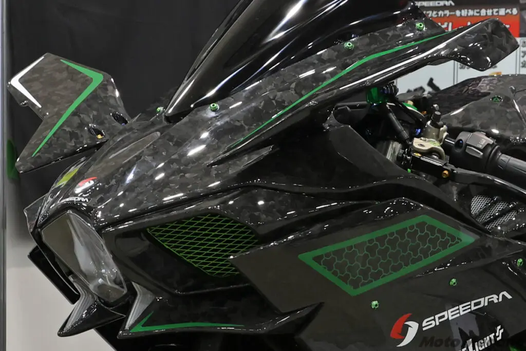 バイクにもフォージドカーボンの新潮流！SPEEDRAのニンジャH2カスタム