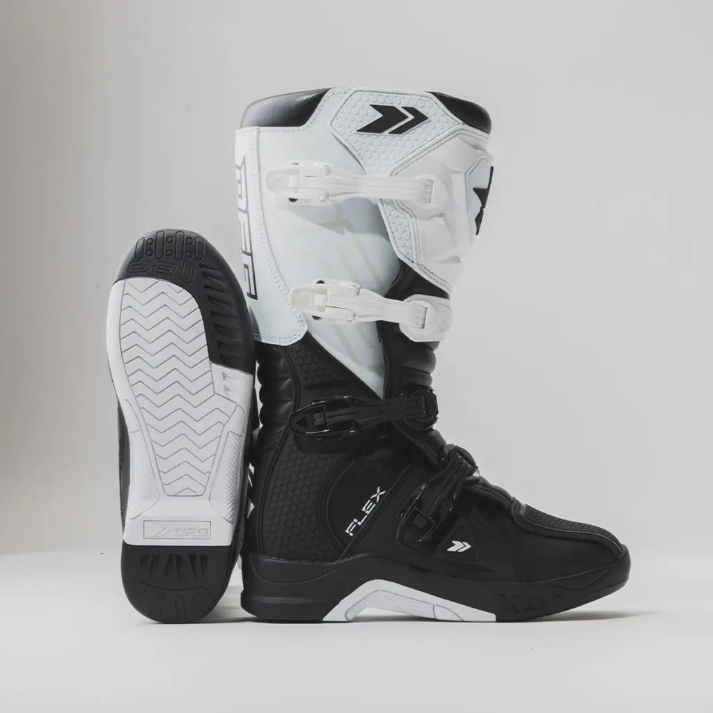 DFG FLEX 2.0 バイクブーツ 黒 白26.5センチ