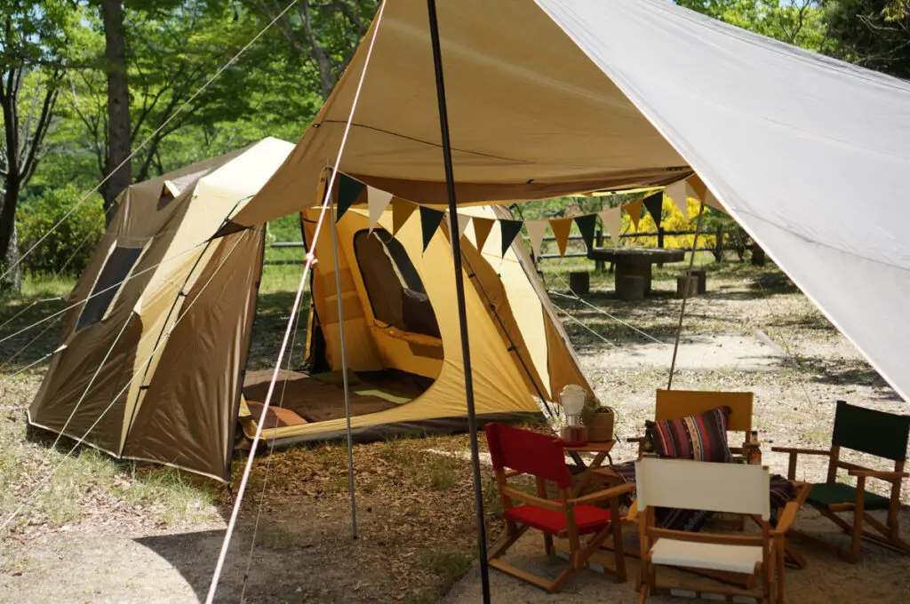 雨風に負けない！ファミリーキャンプにオススメな大型ワンタッチテント