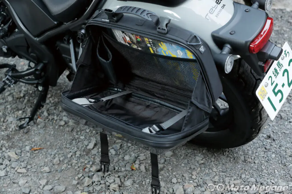 秒速で脱着出来る！レブル専用のサイドバッグがTANAXから登場