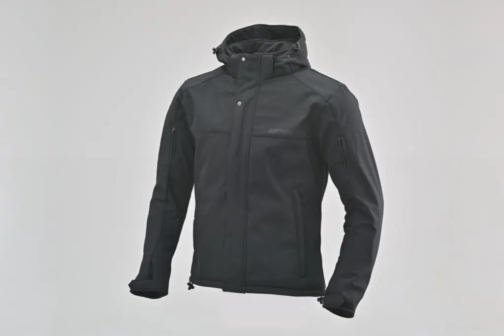 防風＆動きやすさを両立した着回しの効く新作バイクウェアが