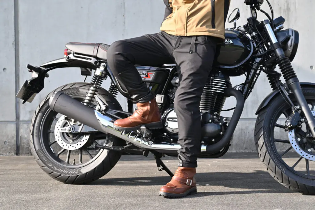 防風＆動きやすさを両立した着回しの効く新作バイクウェアがデイトナ