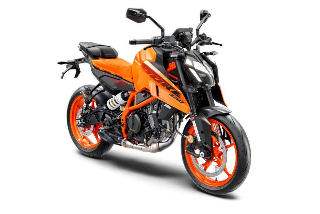 パワフルエンジン＆新フレームでよりアグレッシブに「KTM 390 DUKE」日本発売決定