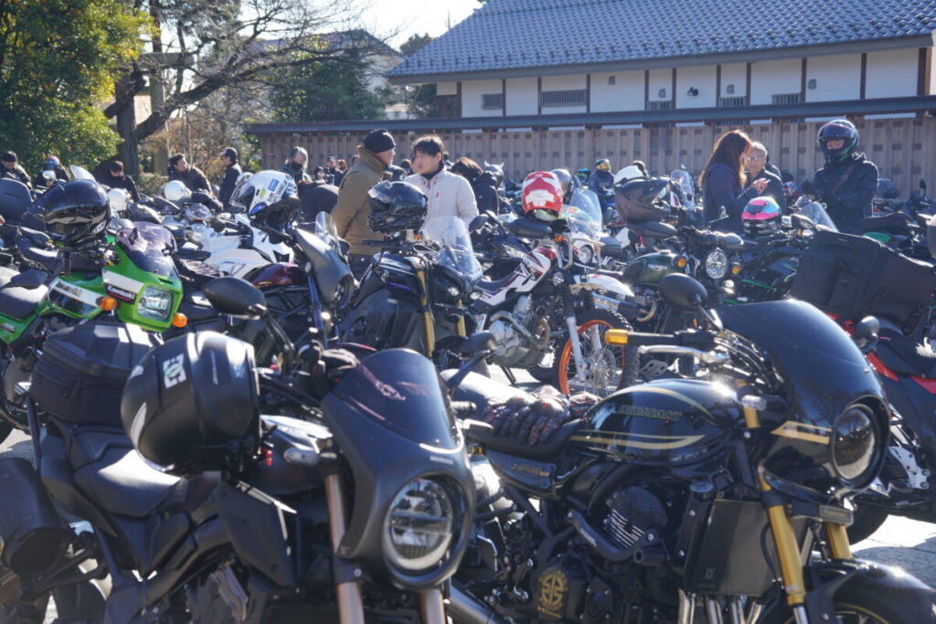 500人のライダーが一年の安全を祈願！安住神社はツーリング先にもGOOD