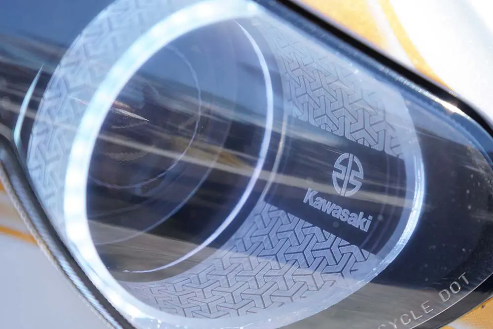 6眼ヘッドライトの圧倒的ルックス！所有感を満たしてくれるNinja ZX