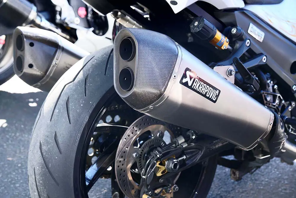 6眼ヘッドライトの圧倒的ルックス！所有感を満たしてくれるNinja ZX