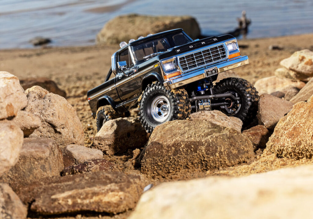 国内200台限定！　トラクサス「TRX-4M F150」ブラックエディション登場