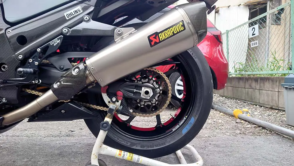 ロンツーもサーキットも難なく楽しめる相棒 ZX-14R【みんなのバイク