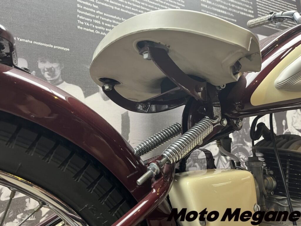 今のバイクにはない丸みを帯びた形が可愛い！ヤマハ黎明期のマシンたち【ヤマハコミュニケーションプラザ その②（1955～79年）】