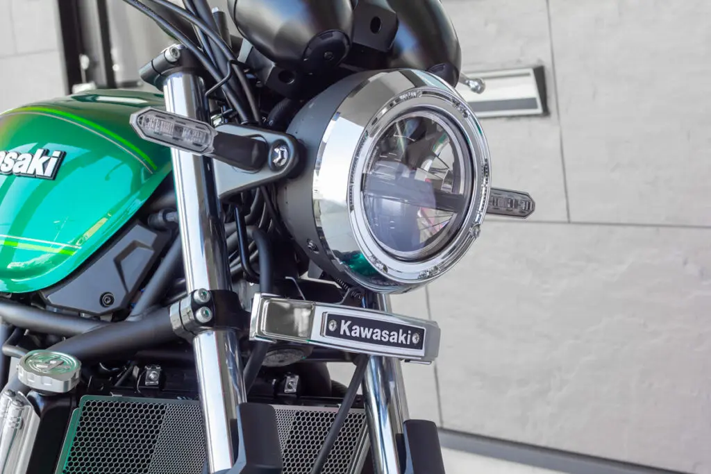 よりクラシカルなスタイルに PMCからZ650RS専用カスタムパーツ発売