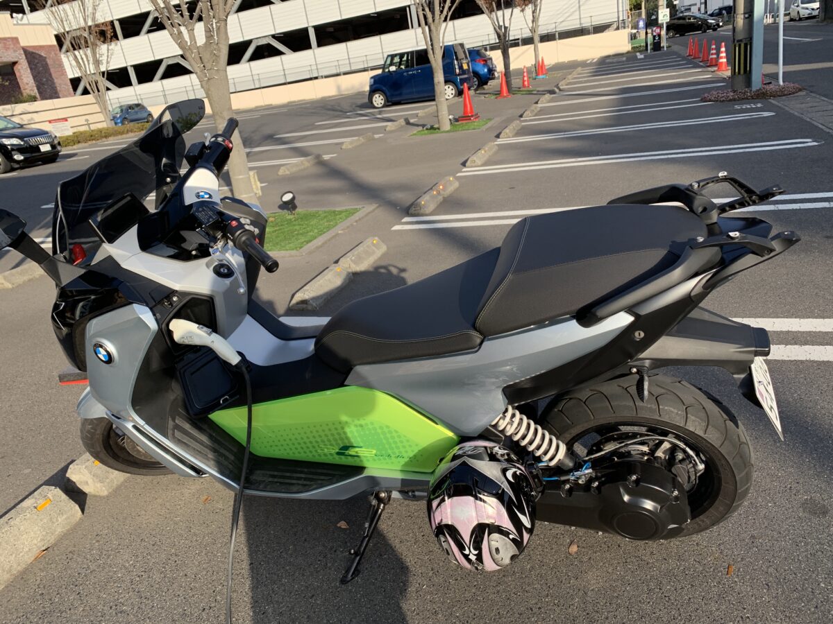 電動バイクBMW CE 04て本当のところどうなの？ 所有者だから語れる魅力とは？【購入の経緯編】