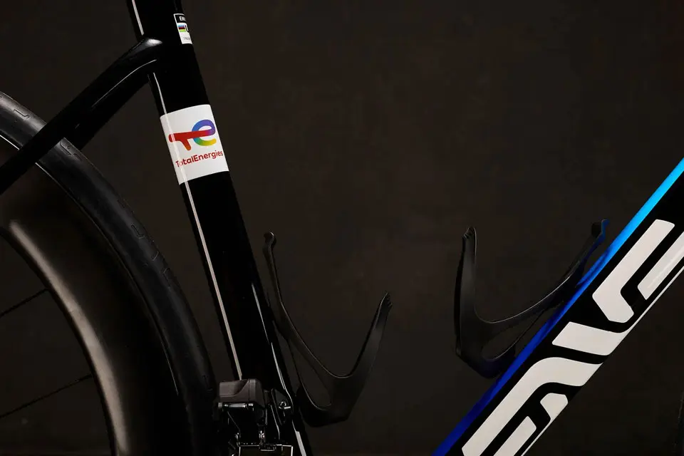 日本で10本限定！ENVE「TEAM TOTALENERGIES REPLICA MELEE」発売