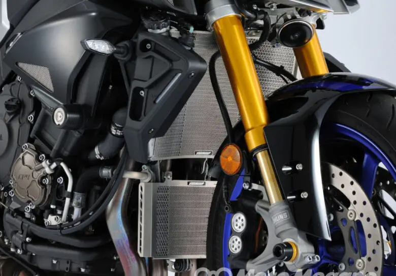 人気のエッチングファクトリー製コアガード。そのメッシュパターンの