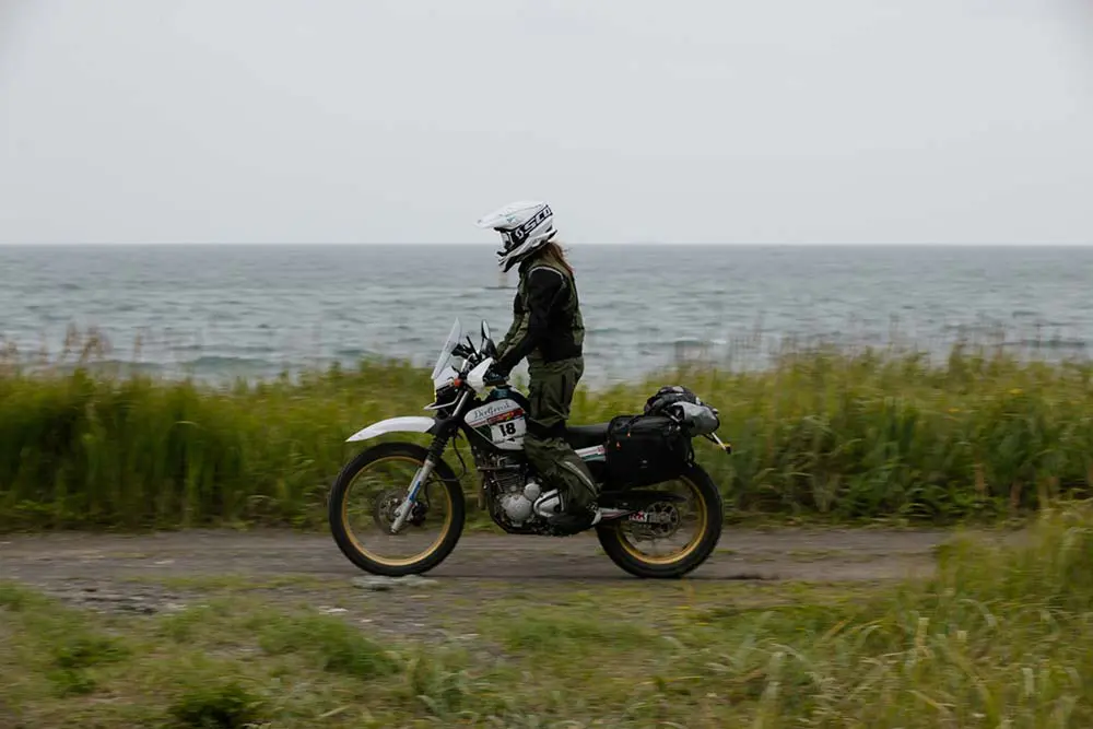 セロー250の弱点克服！ZETAアドベンチャーウィンドシールドで