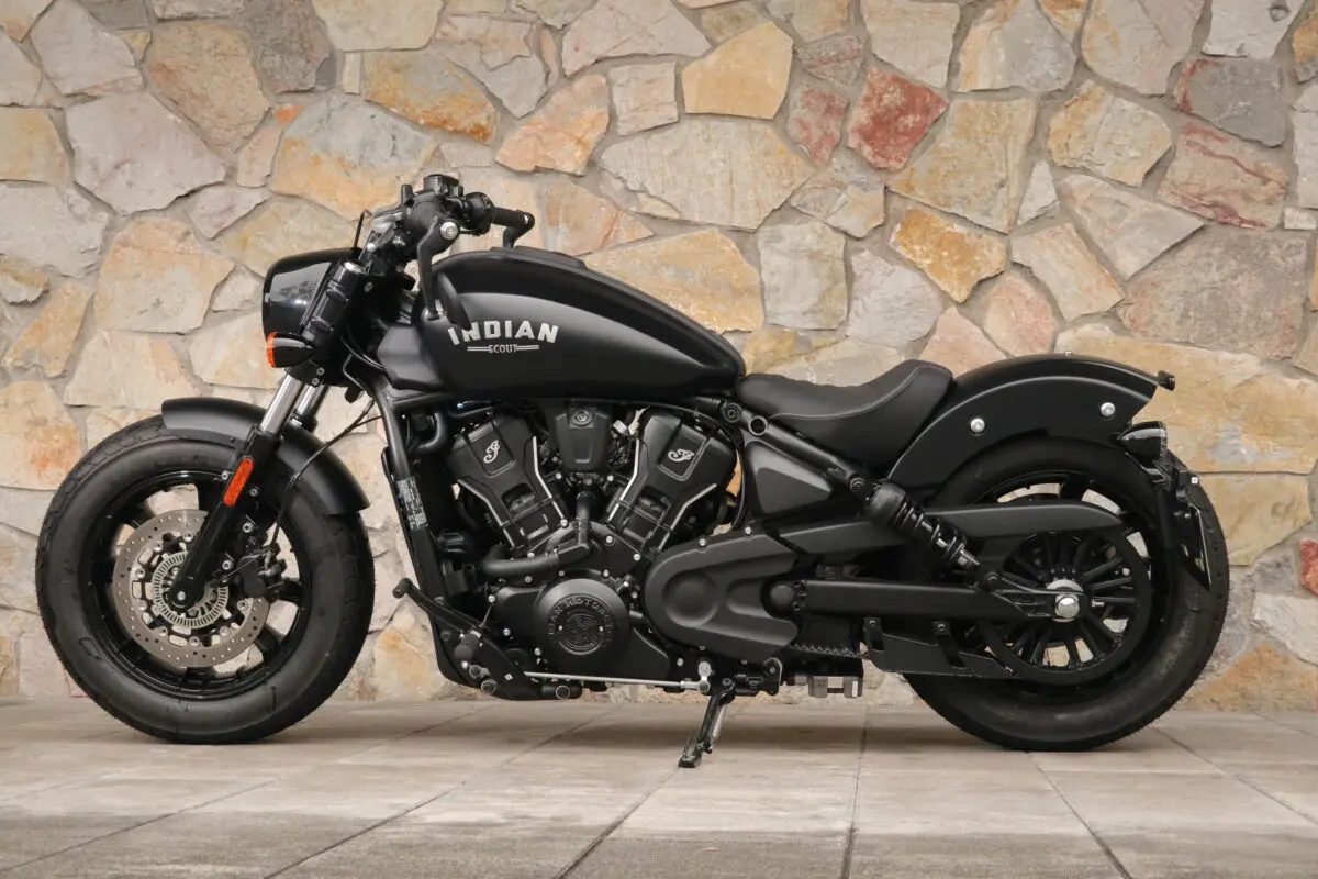 図太いトルクに怒濤の加速！最新テクノロジーが満載の「インディアン