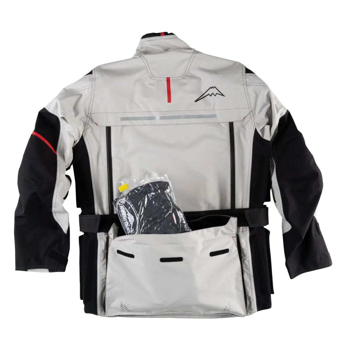 秋冬ツーリングに持っておきたい！クシタニが「防寒インナー」を多数