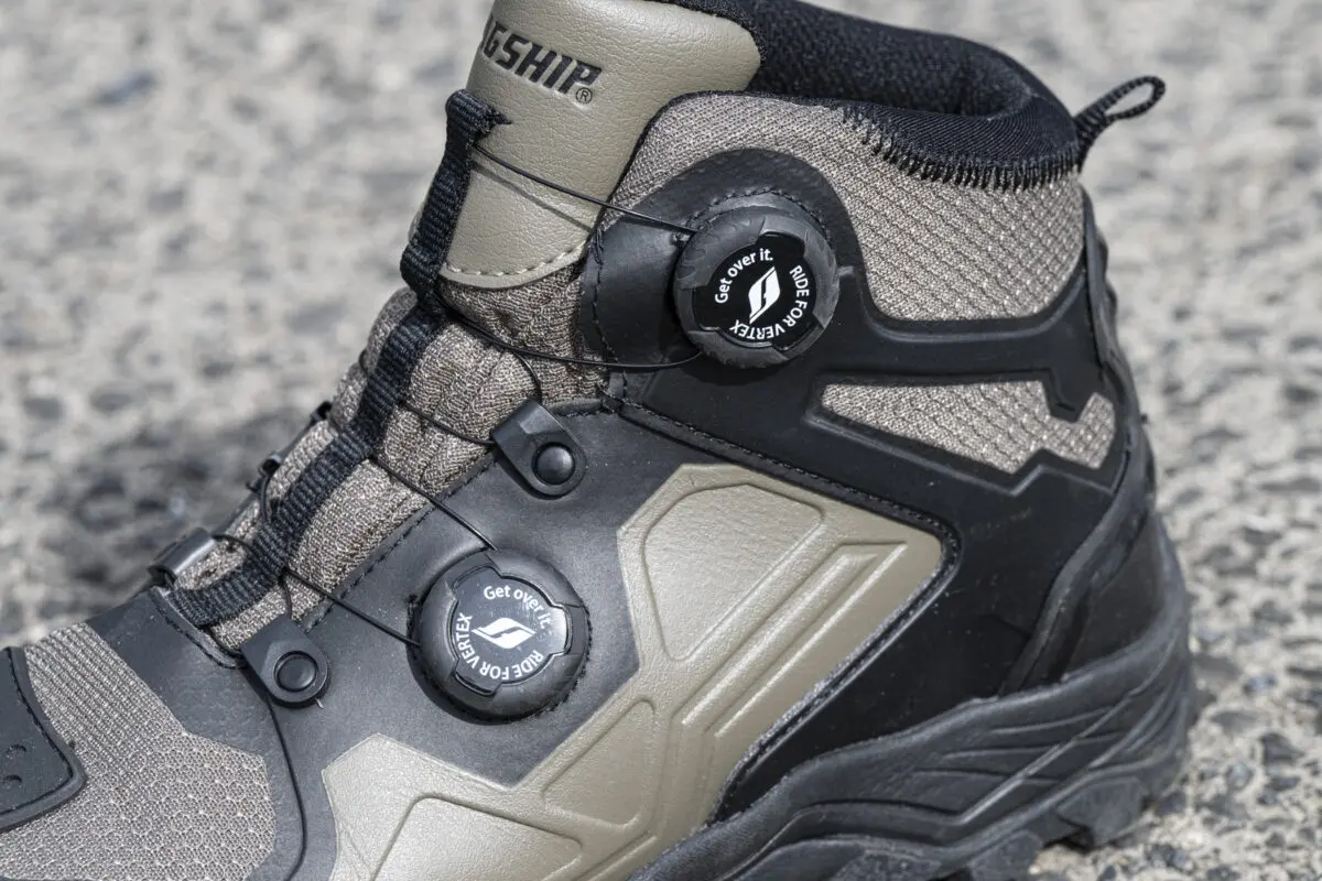 半年間使ってわかった完成度！フラッグシップのライディングシューズを