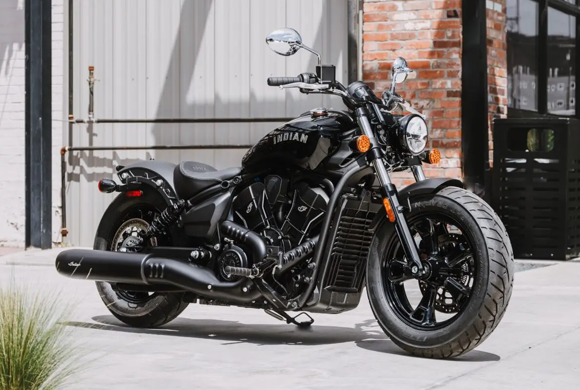 Indian Scoutバイク用シート ブラックコンフォート レザーシート