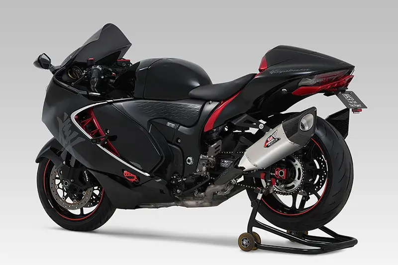 Hayabusaの見た目と性能がアップ！ヨシムラのスリップオンマフラーが