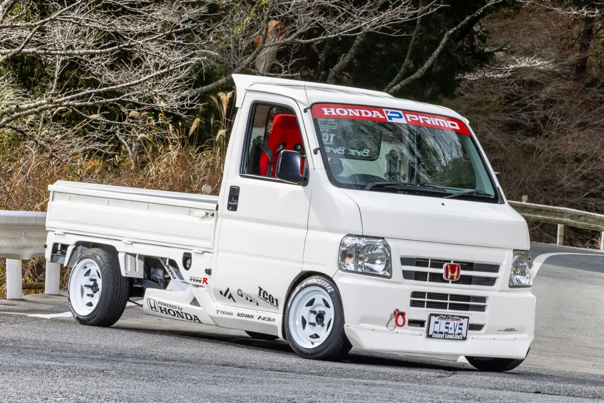ホンダのDNAが宿るアクティトラックを、“タイプR”へと昇華するボディ