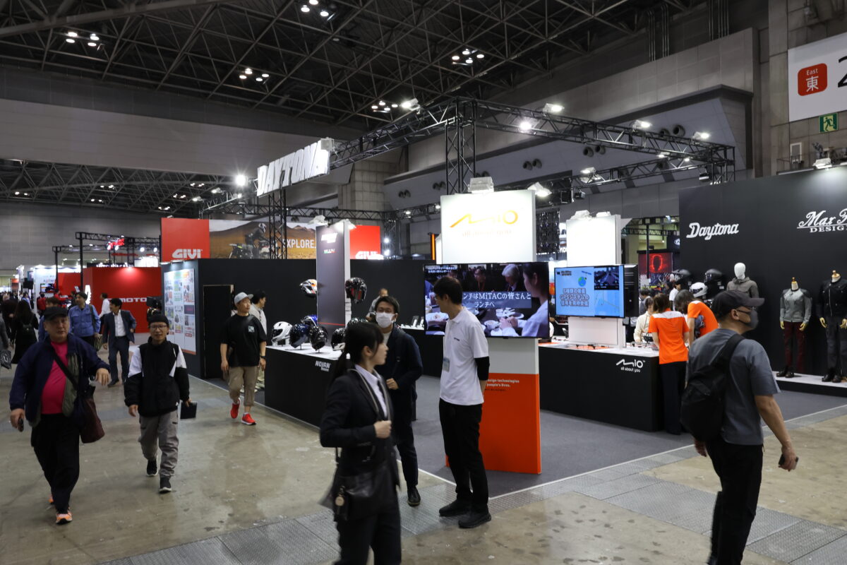 2025東京モーターサイクルショーのデイトナブース