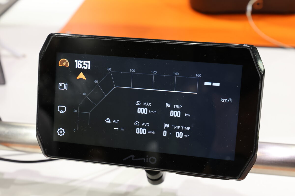 Mio Mivue　MK50 スマートモニター