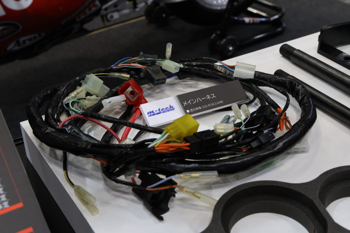 tms_yoshimura-GSX-R750