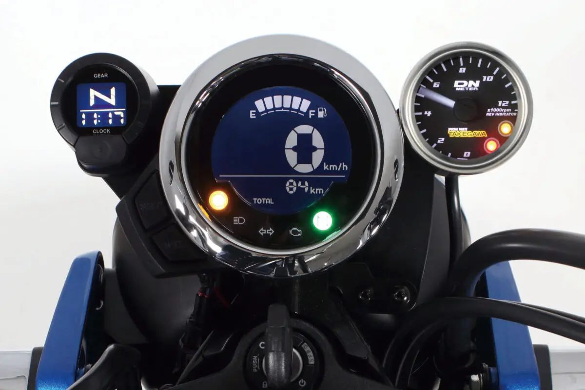 武川製Φ48タコメーター新登場 ダックス125専用ステー＆ハーネス付き