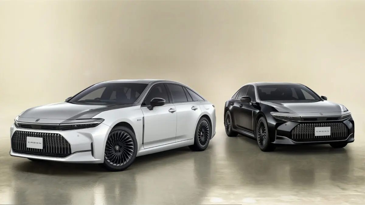 クラウンに特別仕様車2種登場 70周年記念モデルと限定版を発表 クラウンに特別仕様車2種登場 70周年記念モデルと限定版を発表