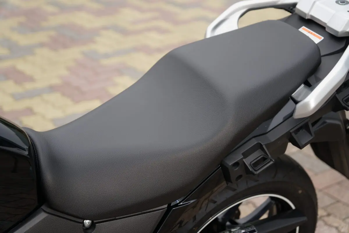 自分に合った1台を探せ！ Vストローム250／650／800【スペック・足つき