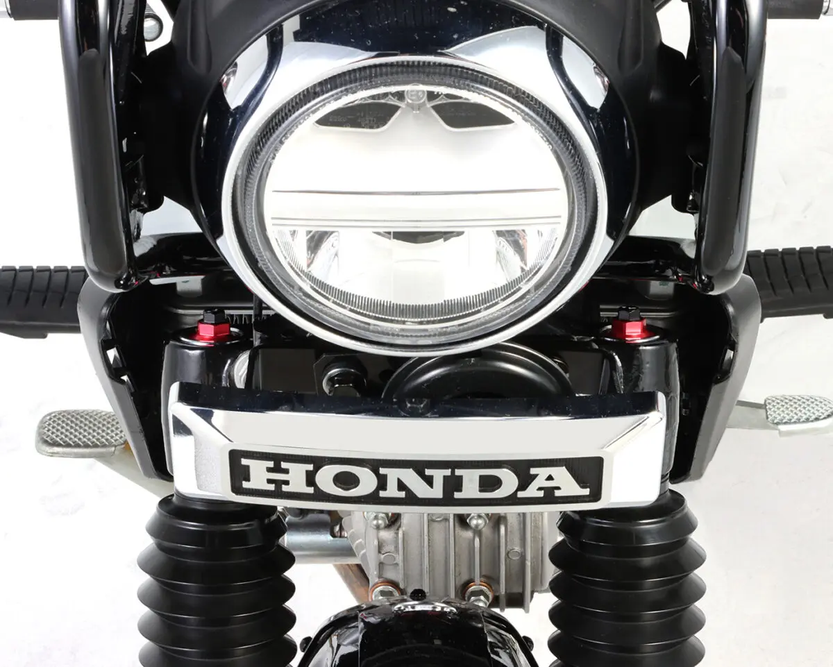 クロスカブ110をカスタム キタコからフロント周り強化の3アイテムが