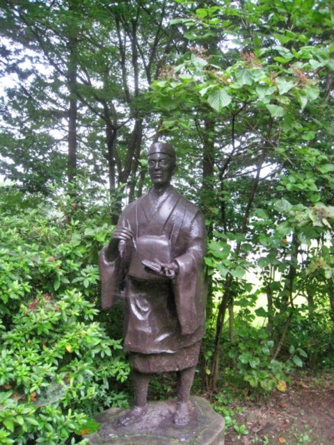 松尾芭蕉 Amazon.co.jp: 松尾芭蕉 (ちくま文庫 お 13-1) : 尾形 仂