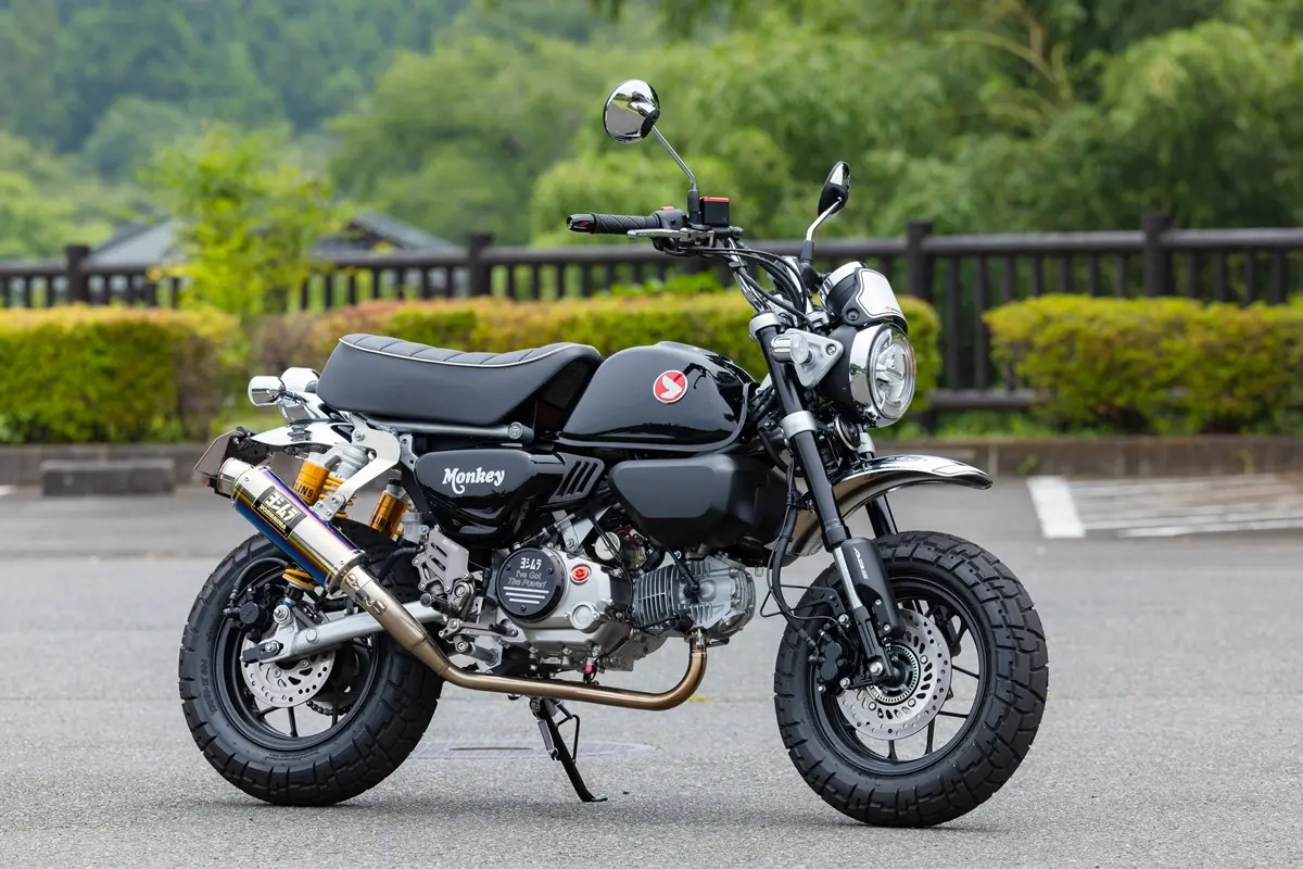 モンキー125 ヨシムラ GP-MAGNUM TYPE-DOWN チタンブルー 機械曲 GP-MAGNUM TYPE-Down チタンブルーカバー モンキー125(18-23