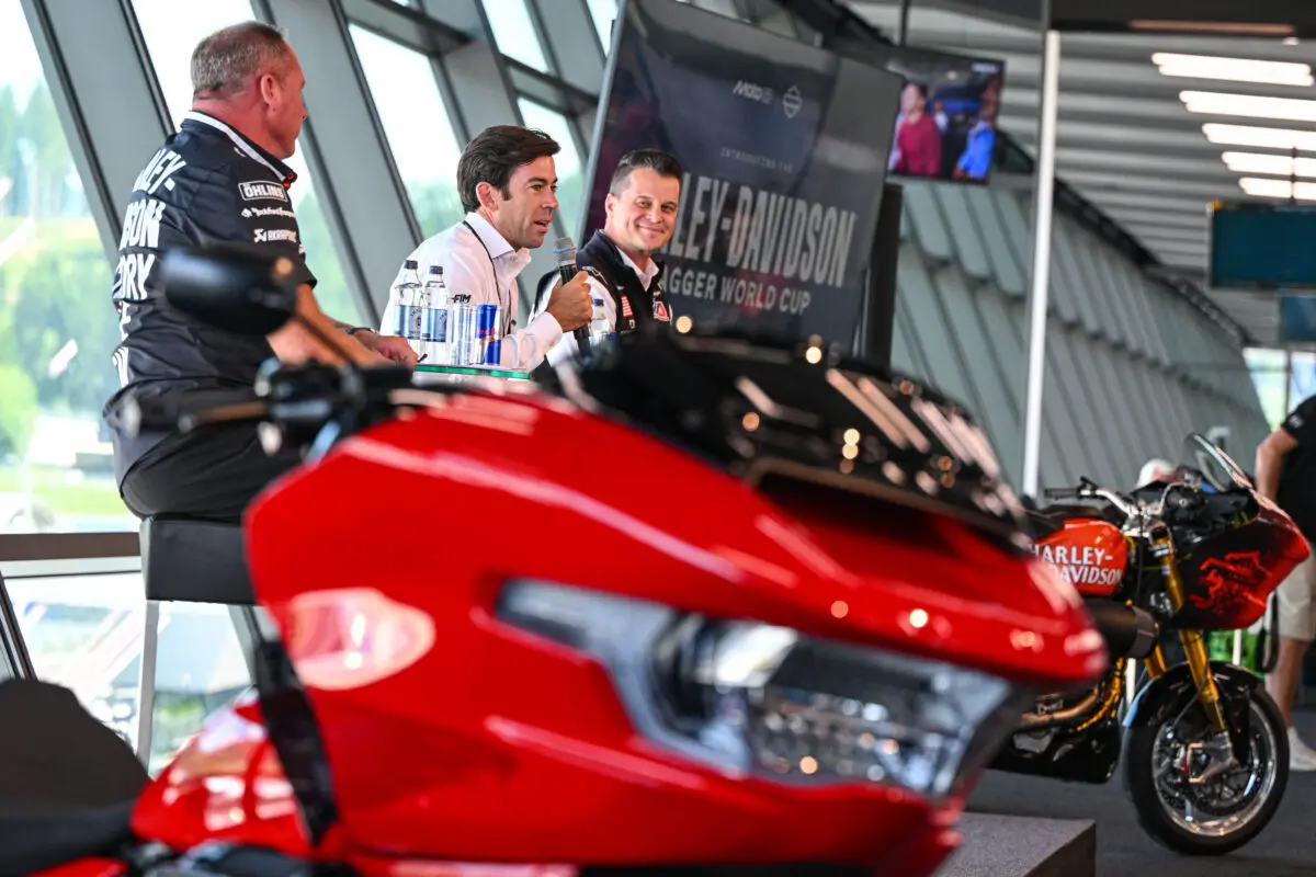 Harley-Bagger-World-Cup-2.jpeg