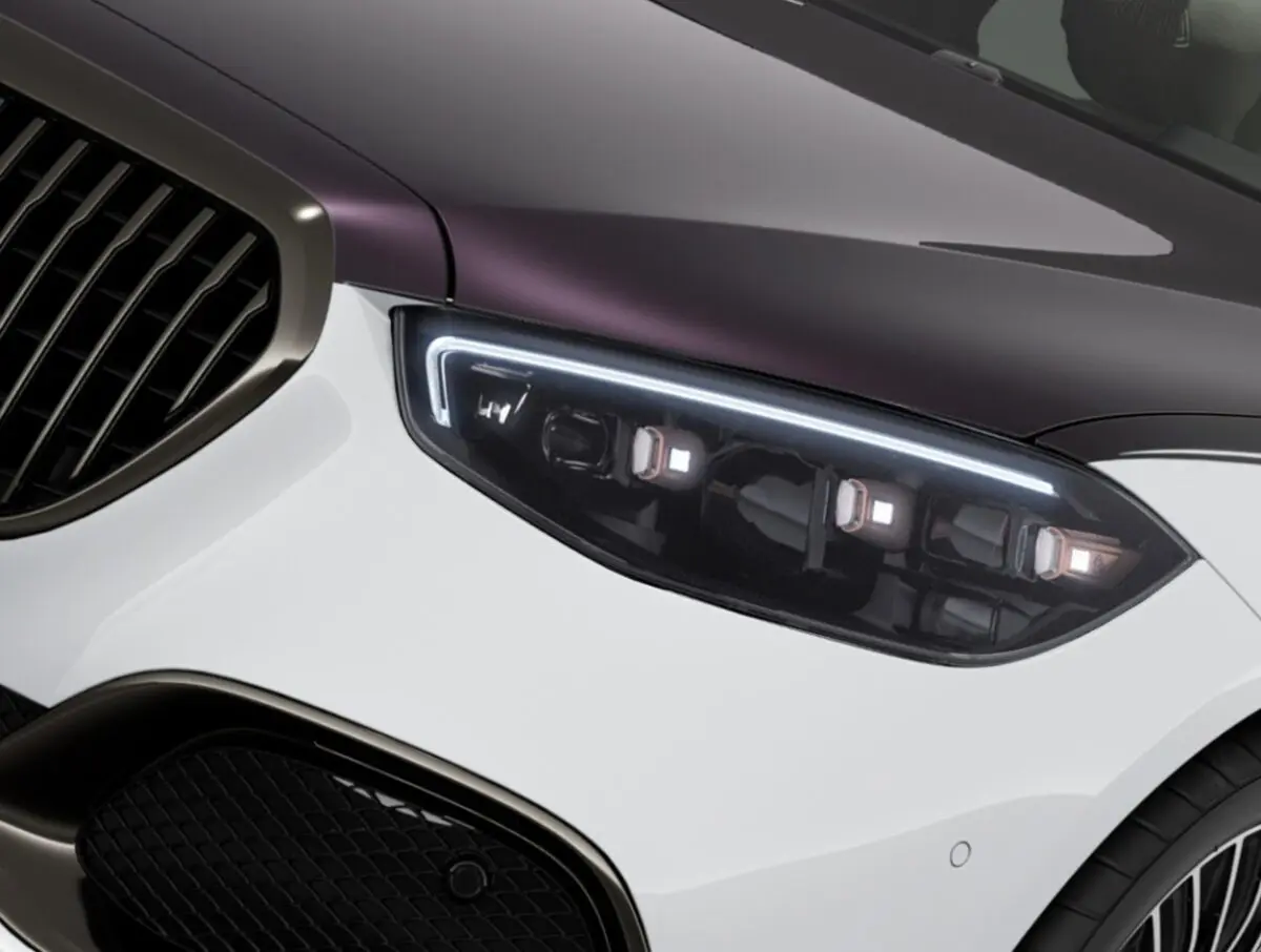 全国限定5台の究極マイバッハ 「S 680 Edition Northern Lights」発売