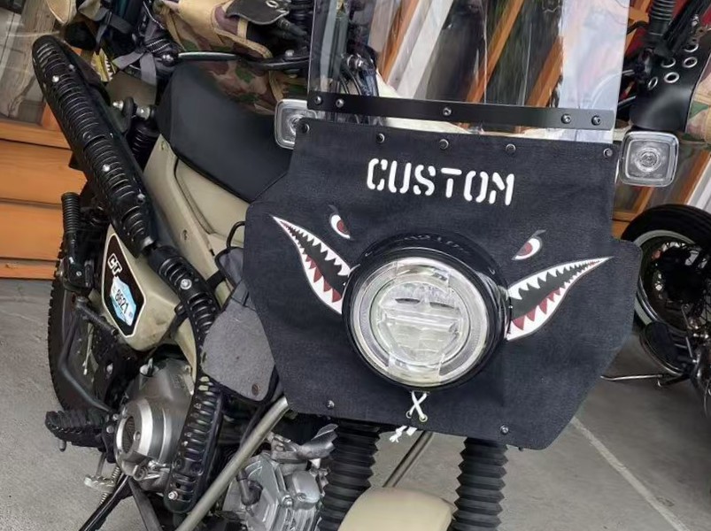 HUNTER×HUNTER　トランプ　ゴールド仕様 期間限定セール＊ ハンター×ハンター トランプ ゴールド - メルカリ