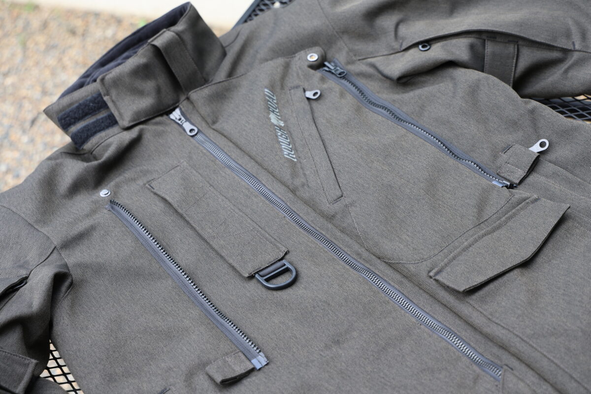 ライディングフェイス